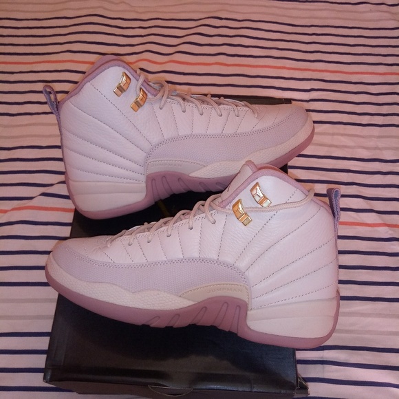 Jordan Retro 12 Premium HC (Plum Fog) - Picture 5 of 8